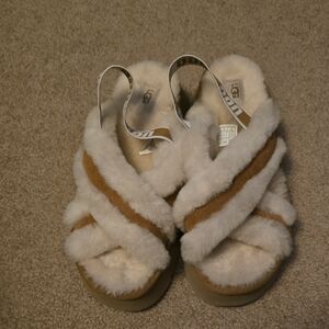 UGG Cream and Tan Fluffy Slippers, New Never Worn.